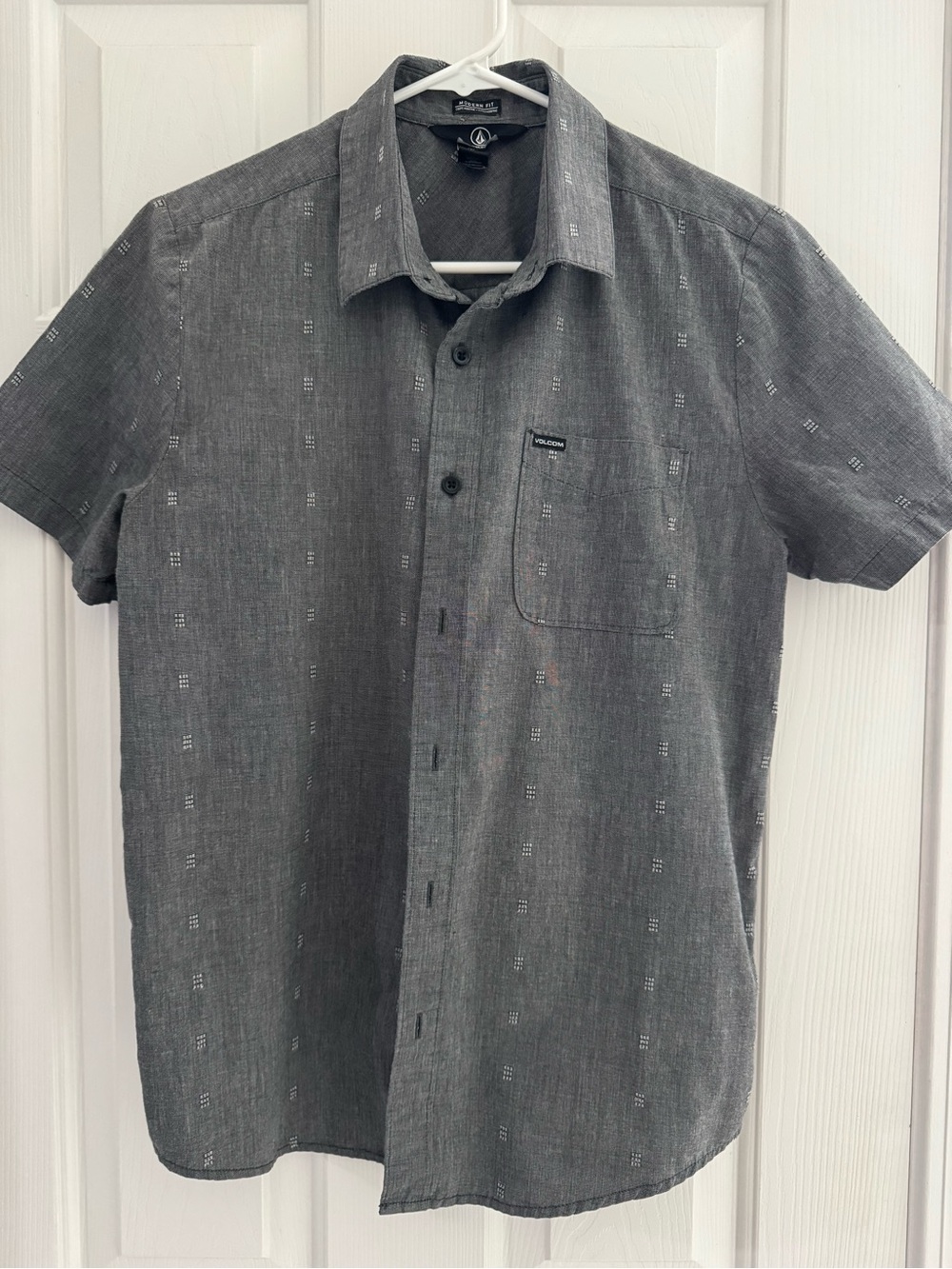 Volcom Men's Short Sleeve Button-Down Shirt - Charcoal Gray